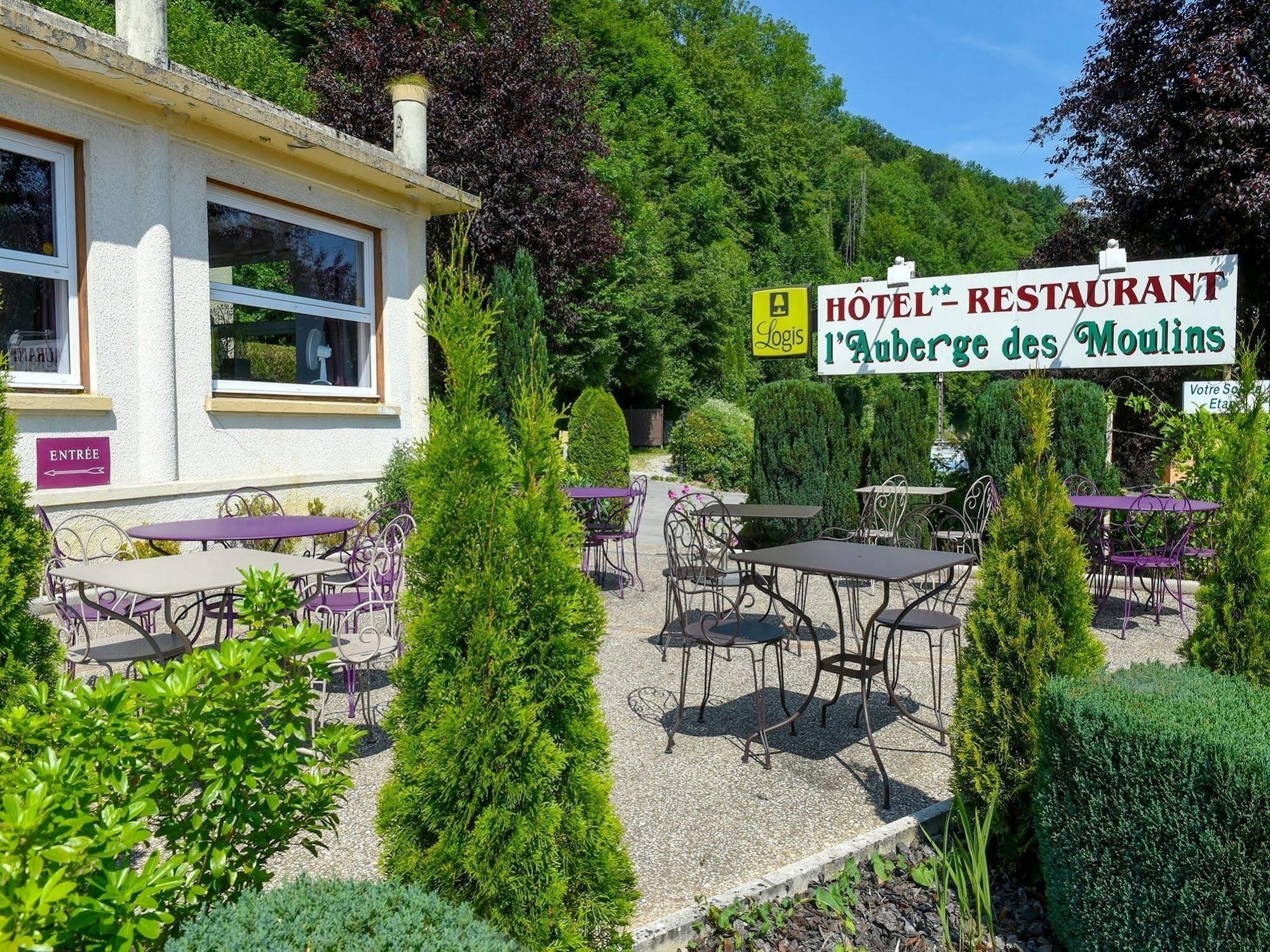 Auberge Des Moulins Pont-Les-Moulins Kültér fotó